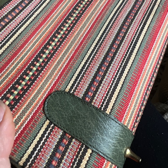 Detailed threaded purse with green, red, yellow, organ ge and black threading - Picture 6 of 11